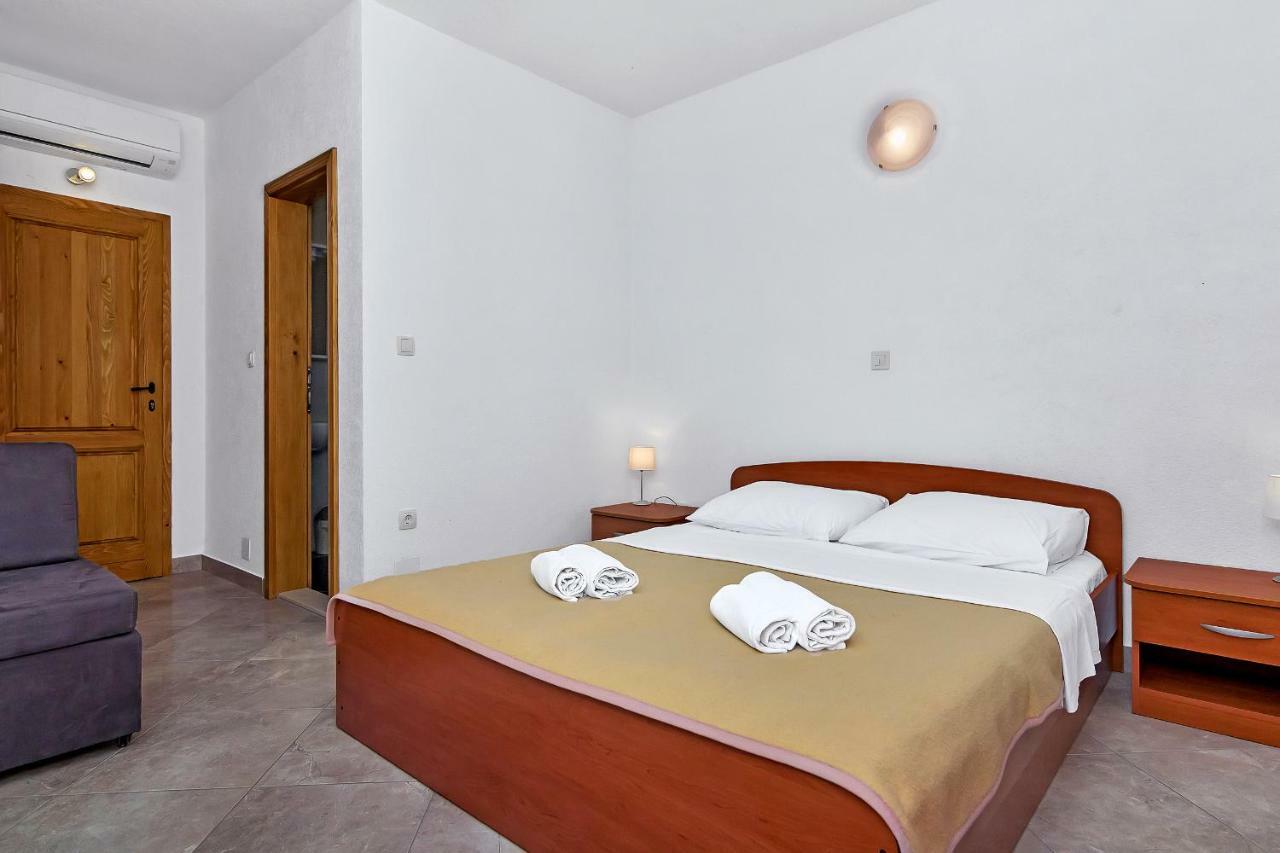 Apartmani Nikola Zastrazisce Exterior foto