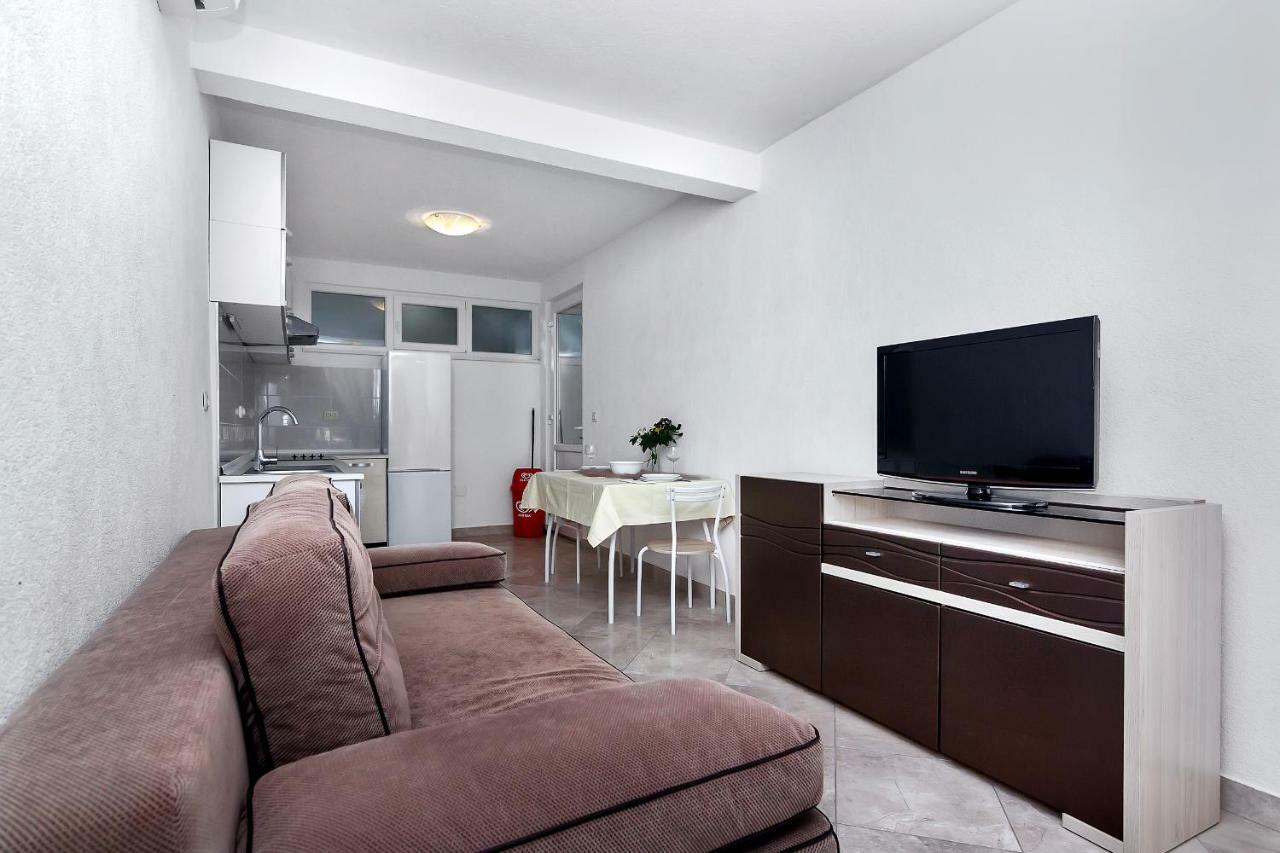 Apartmani Nikola Zastrazisce Exterior foto